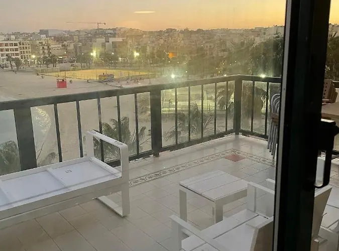 Angolina Apartment Birżebbuġa